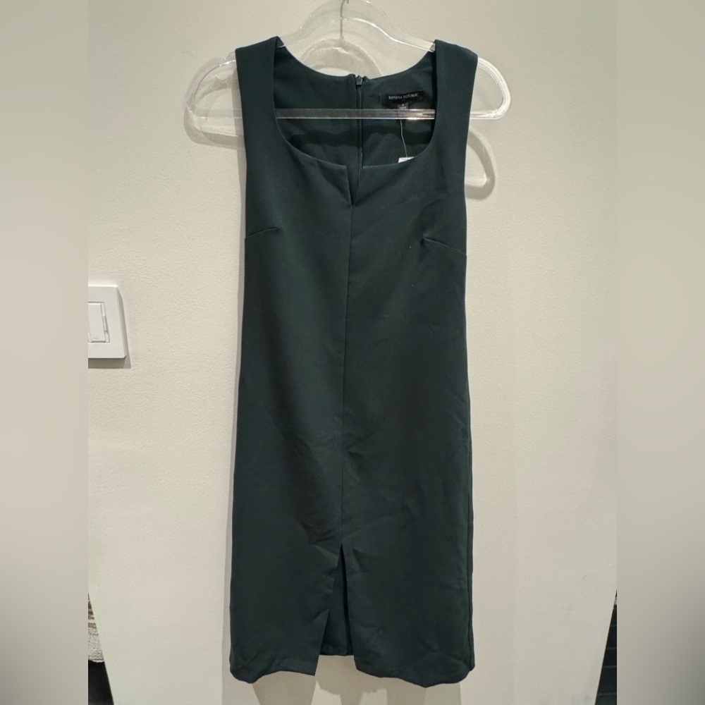 NWT- Banana Republic Dark Green Sleeveless Midi Dress Size 2